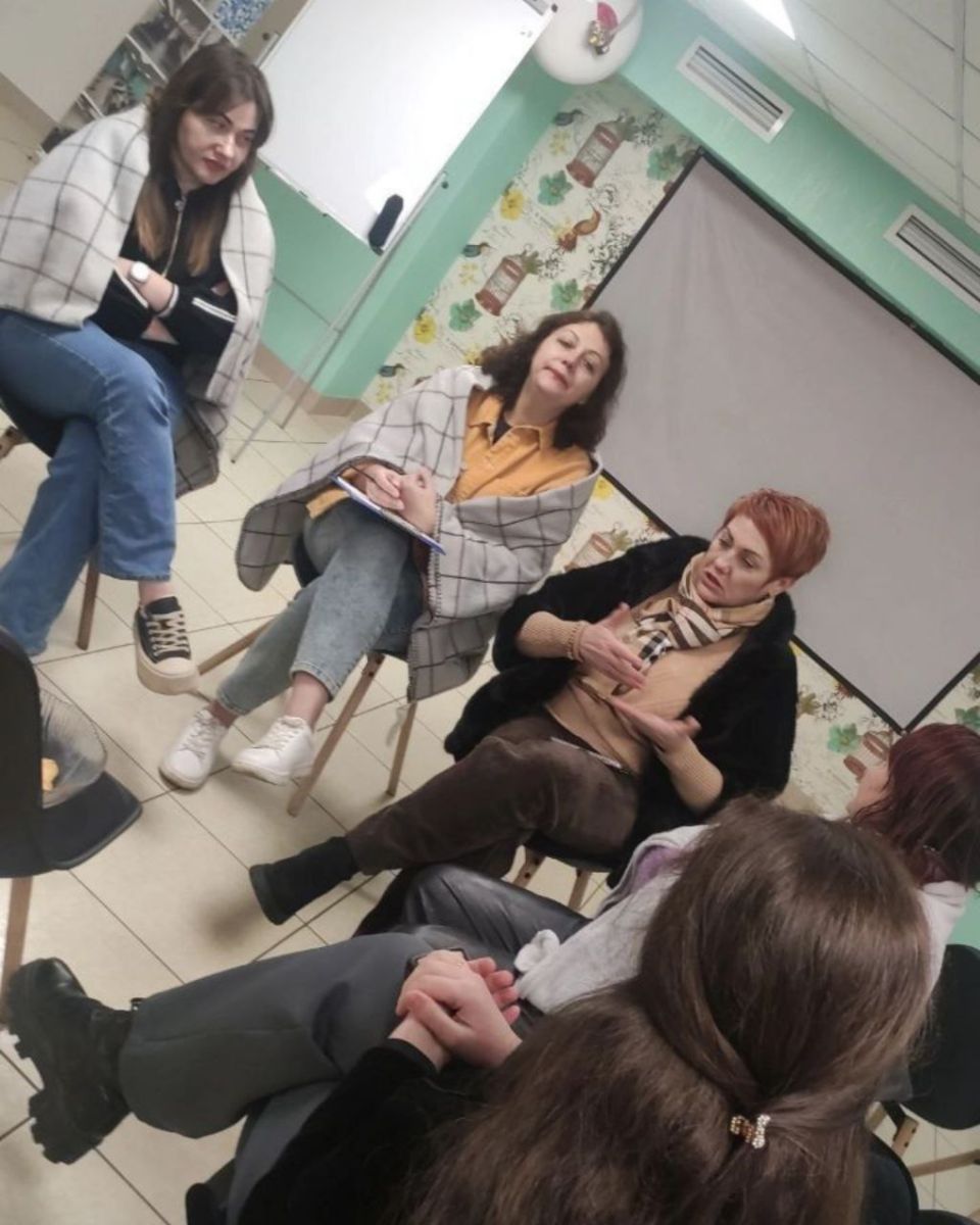Акаші-сессія, астродіагностика натальної карти, тілесні практики.